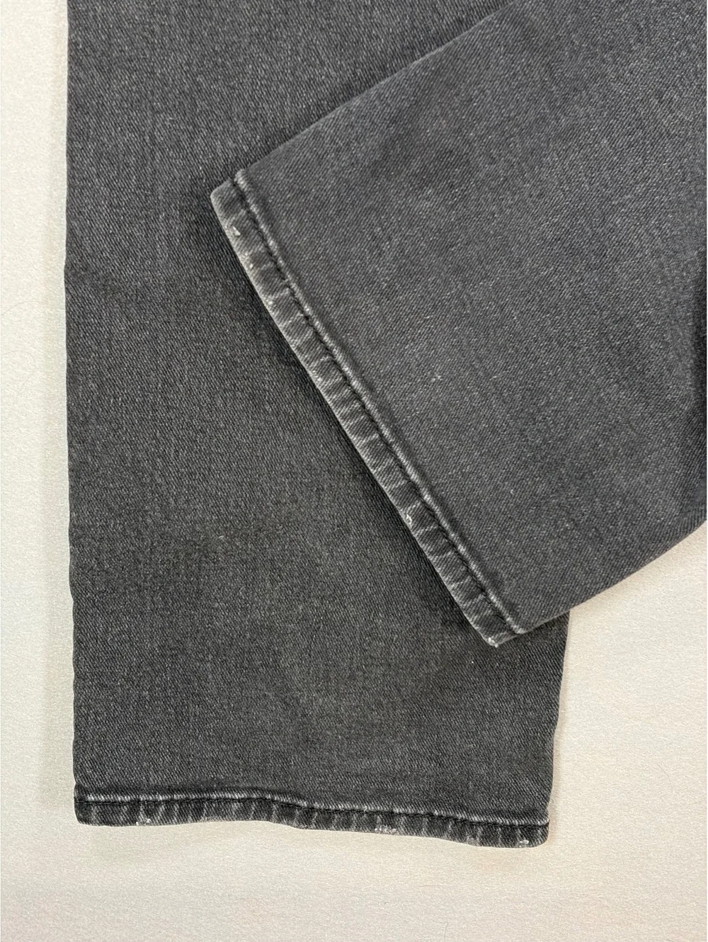 True Religion Ricky Straight Leg Jeans - Size 30 x 32 Black Denim Flap Pockets